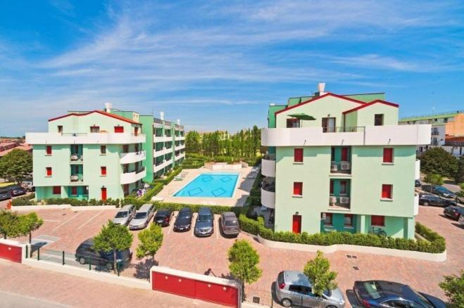 Apartment Roberta Con Piscina - Agenzia Cocal